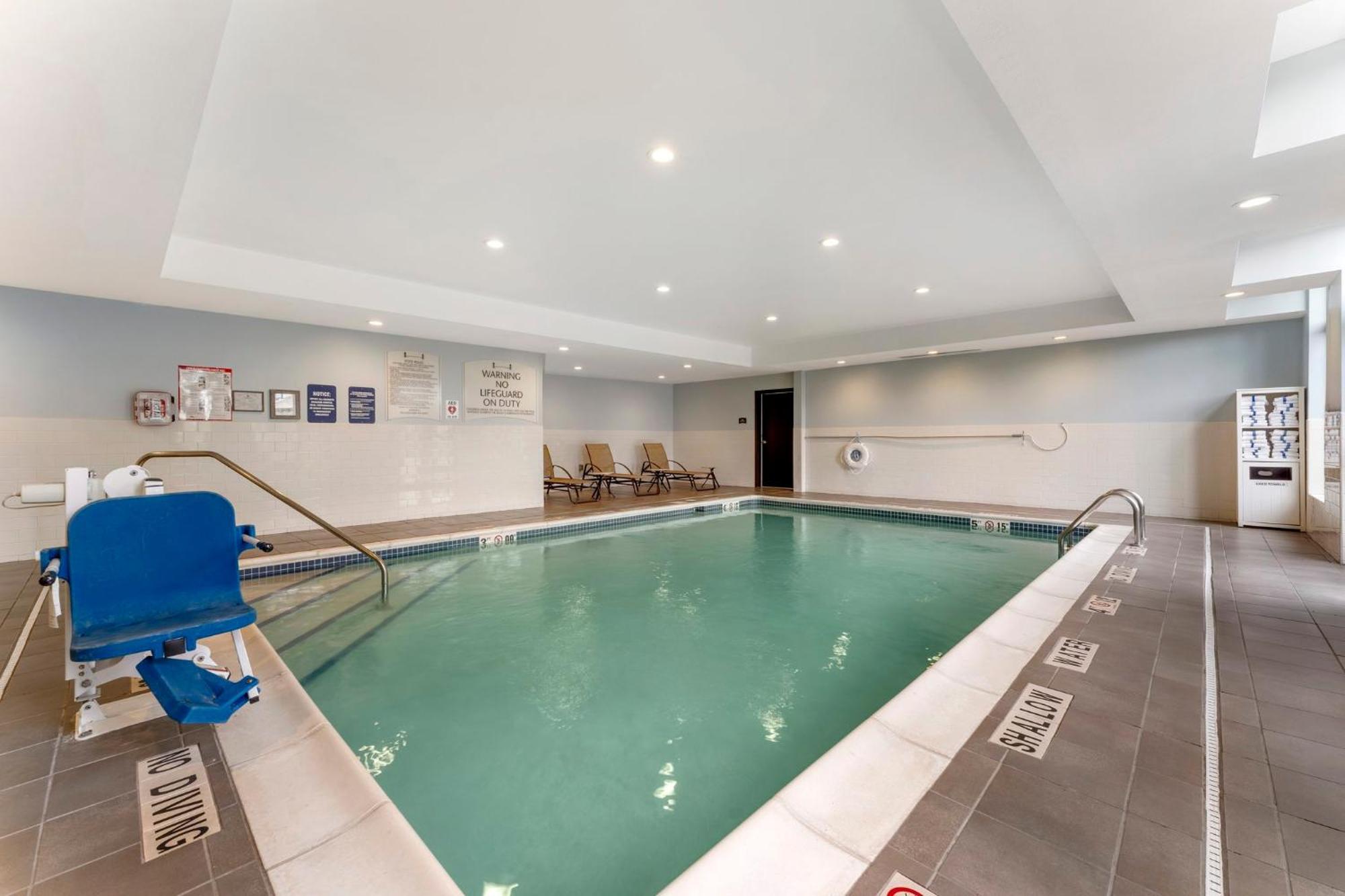Staybridge Suites - Pittsburgh-Cranberry Township By Ihg Warrendale Ngoại thất bức ảnh